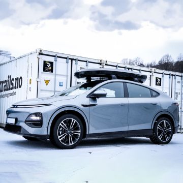 Packline NX Summit XLT og Yakima Flushbar Takstativ, Xpeng G6